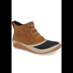 SOREL OUT N ABOUT PLUS WATERPROOF BOOTIE ELK SZ 8